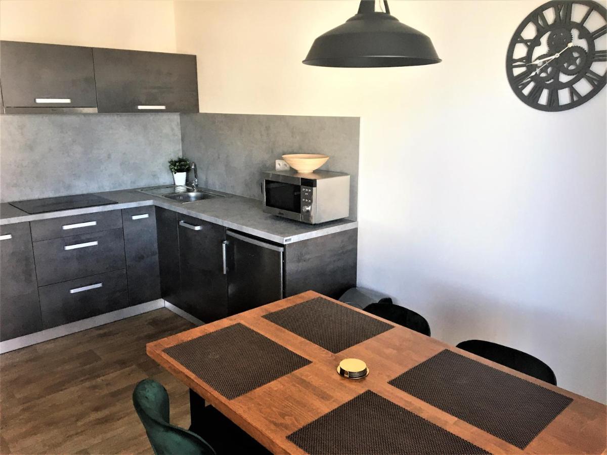 Horske Apartmany Na Pastvinach Vaclavov u Bruntalu Eksteriør billede