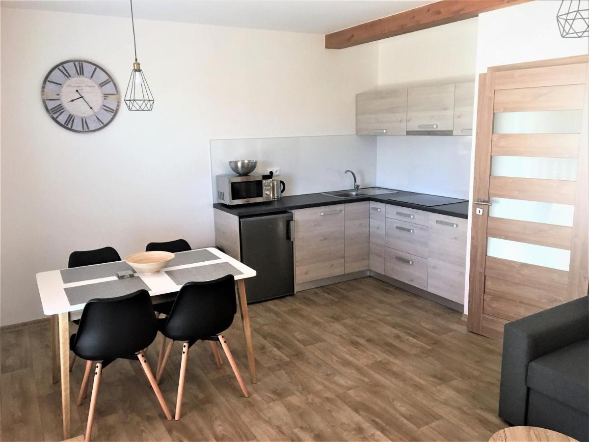 Horske Apartmany Na Pastvinach Vaclavov u Bruntalu Eksteriør billede
